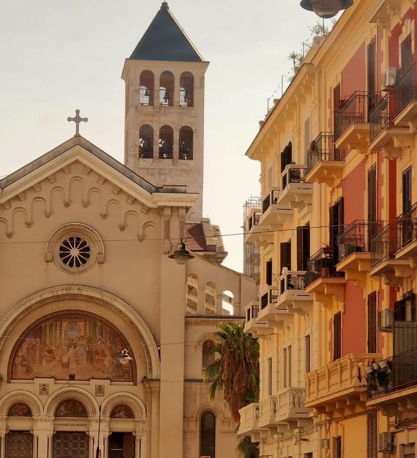 Appartamento Con Cortile A 30 Mt. Dal Mare Бари Экстерьер фото